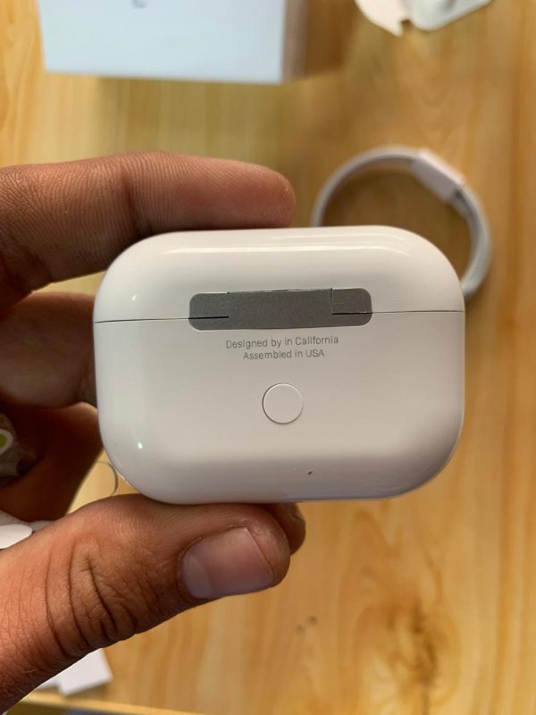 Airpods 2 Generation Pic 4