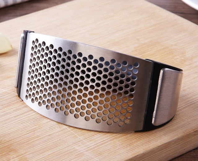 Manual Garlic Press Rocker with Handle – Stainless Steel Garlic Crusher pic 6